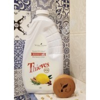 Чистящее универсальное средство по уходу за домом Thieves Household Cleaner 1,8 литра